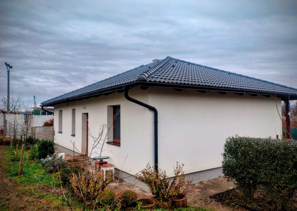 Na predaj, Rodinný dom, 959 m2 pozemok, Ivančiná