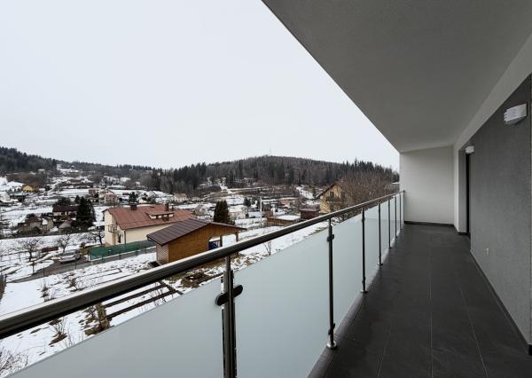 Na predaj, 3-izbový byt s terasou a výhľadom, Čadca – Rieka