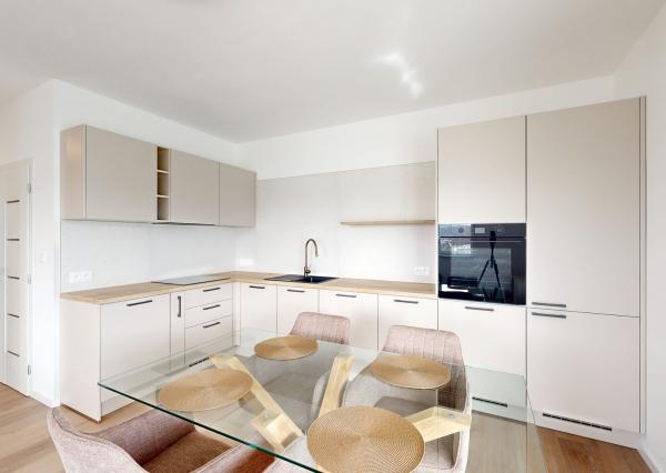 Na prenájom, 3 izbový byt Mojš, RES Group