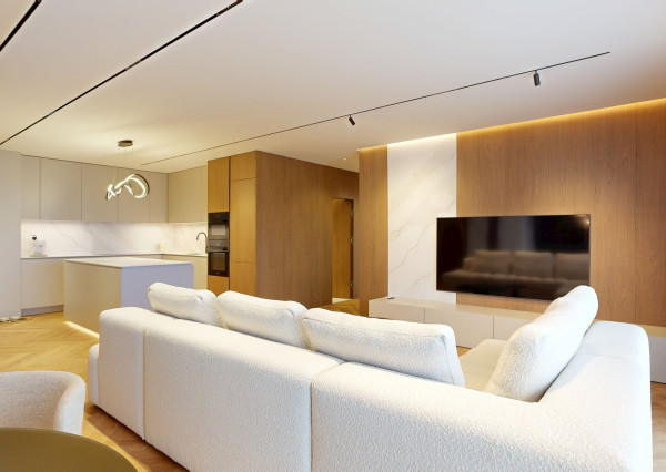 Na predaj, 3-izbový byt 108 m² + 30 m² terasa do parku, Bôrik - Žilina