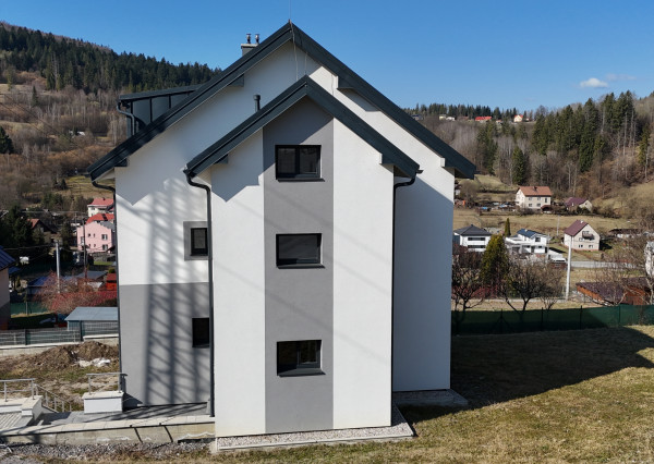 Na predaj, 3 izbový byt s terasou, Čadca – Rieka