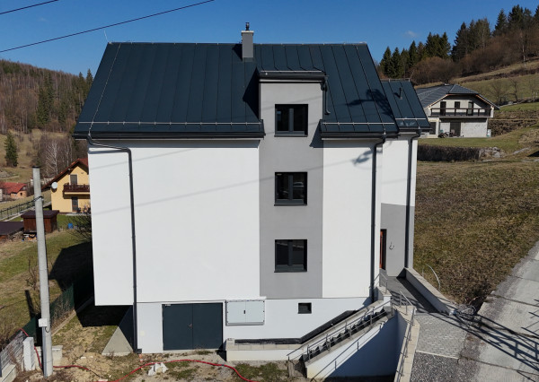 Na predaj, 3 izbový byt s terasou, Čadca – Rieka