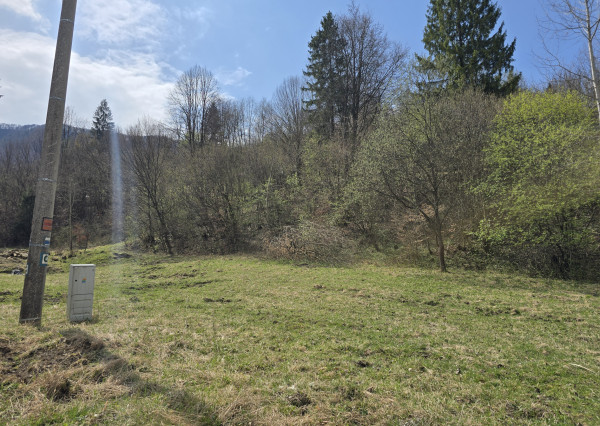 Na predaj, Stavebný pozemok, Povina