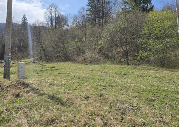 Na predaj, Stavebný pozemok, Povina