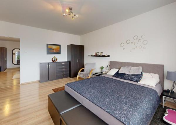 Na predaj, Rodinný dom, Rosina, 6 izieb, 400 m2, RES GROUP