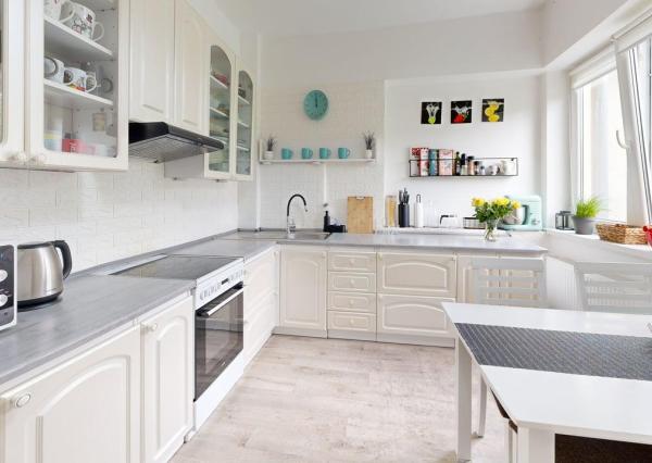 Na predaj, Rodinný dom, Rosina, 6 izieb, 400 m2, RES GROUP