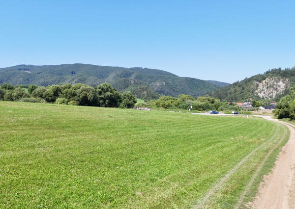 Predaj, stavebný pozemok 654m2 Turie, RES group