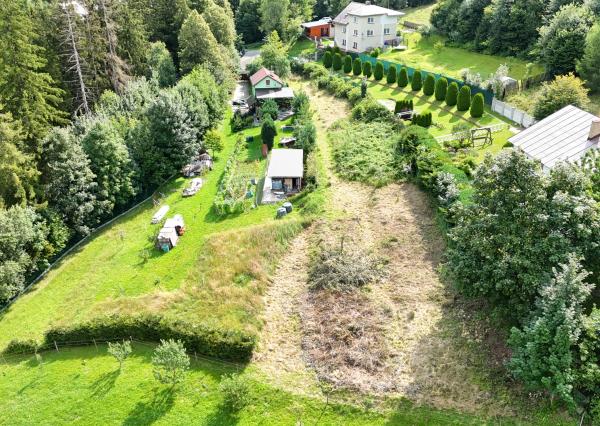 Na predaj, Bungalov 4KK, 1100m2, RES GROUP