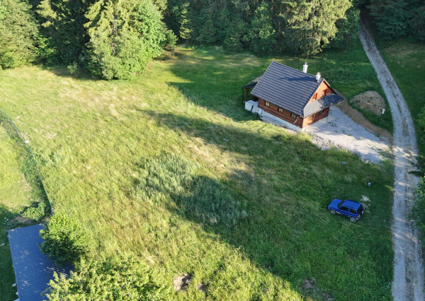 Slnečný pozemok obklopený prírodou, Dlhá nad Kysucou