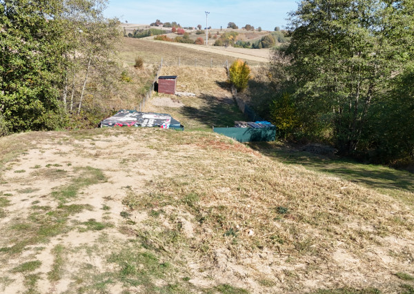 Slnečný stavebný pozemok 1201 m2, Hriňová - Krivec