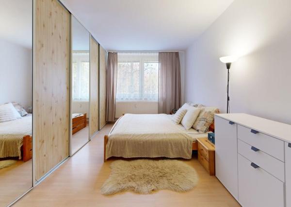 Na predaj, Trojizbový byt, 81 m2, Vlčince 1, RES GROUP