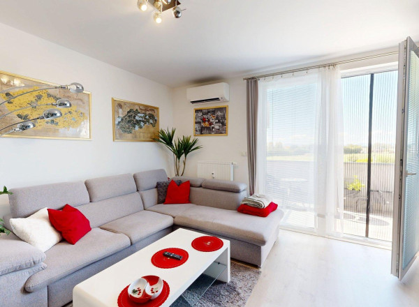 Na predaj, 5i rodinný dom, Rosina 520 m2, pred kolaudáciou