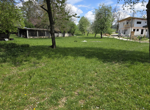Na predaj, Stavebné pozemky Ďurčina, RES group