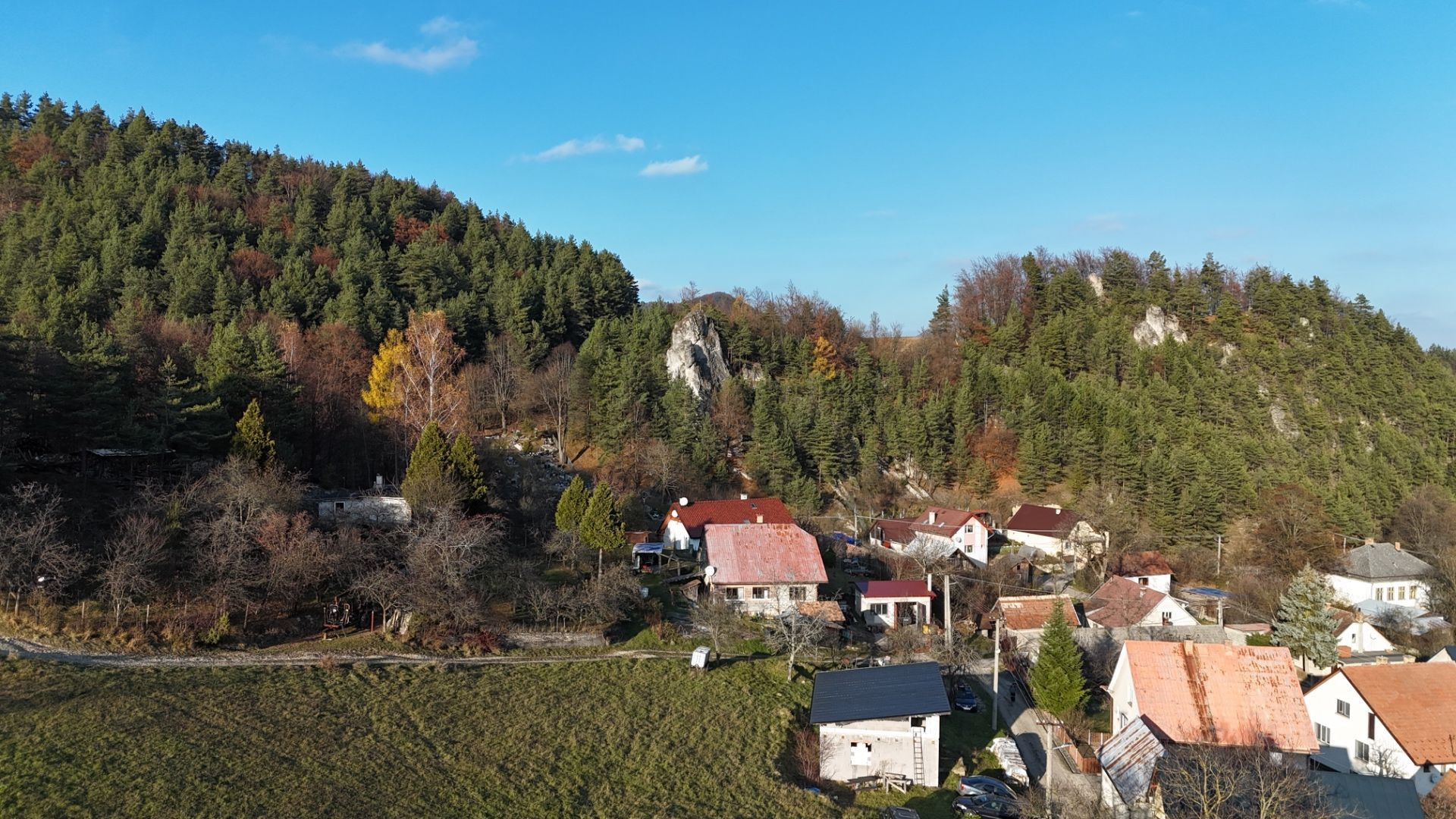 ZNÍŽENÁ CENA, Na predaj, stavebný pozemok, Prečín-Zemianska Závada, RESgroup