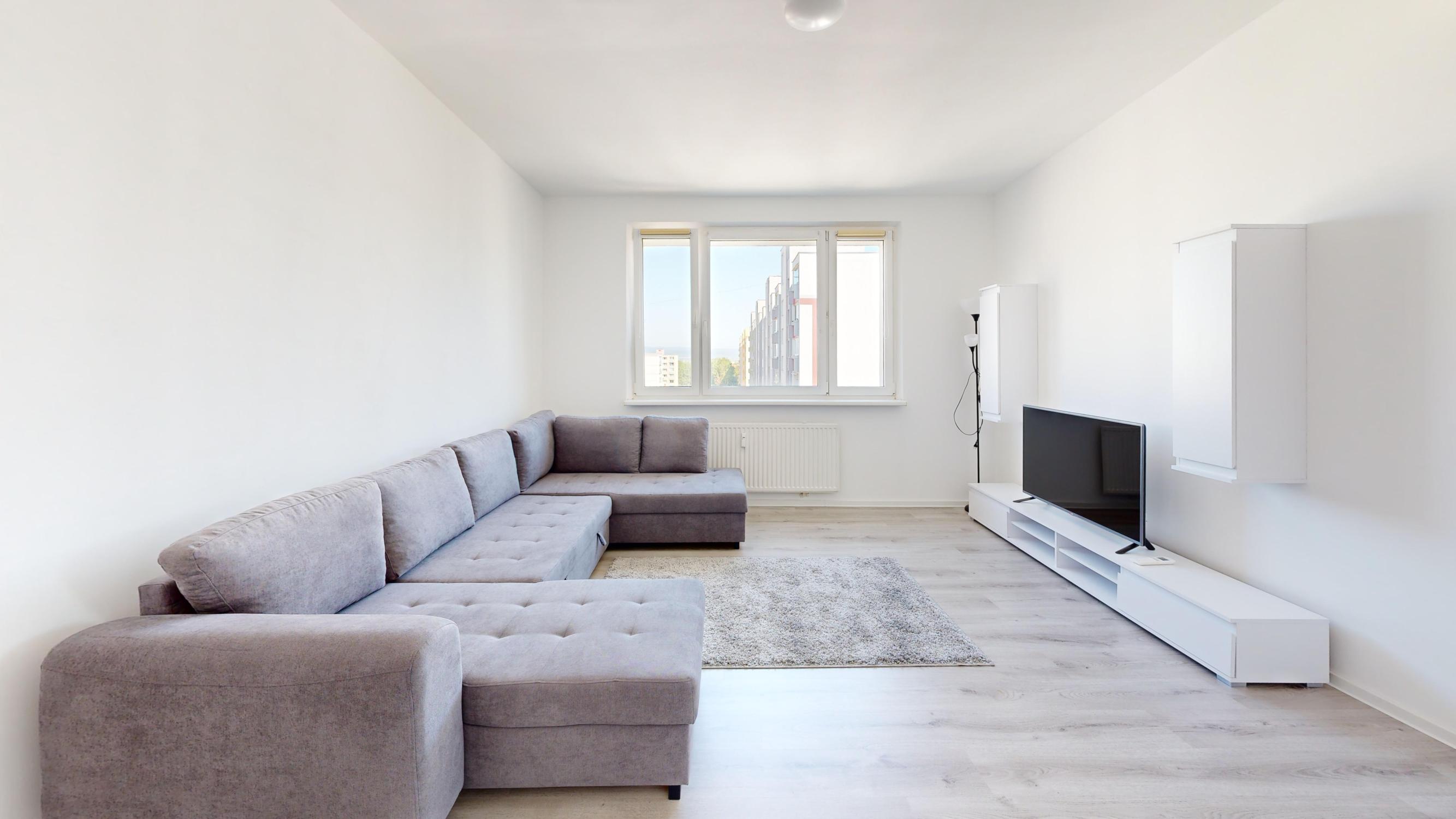 Na predaj, 4 izbový byt s klimatizáciou, Bratislava-Vrakuňa