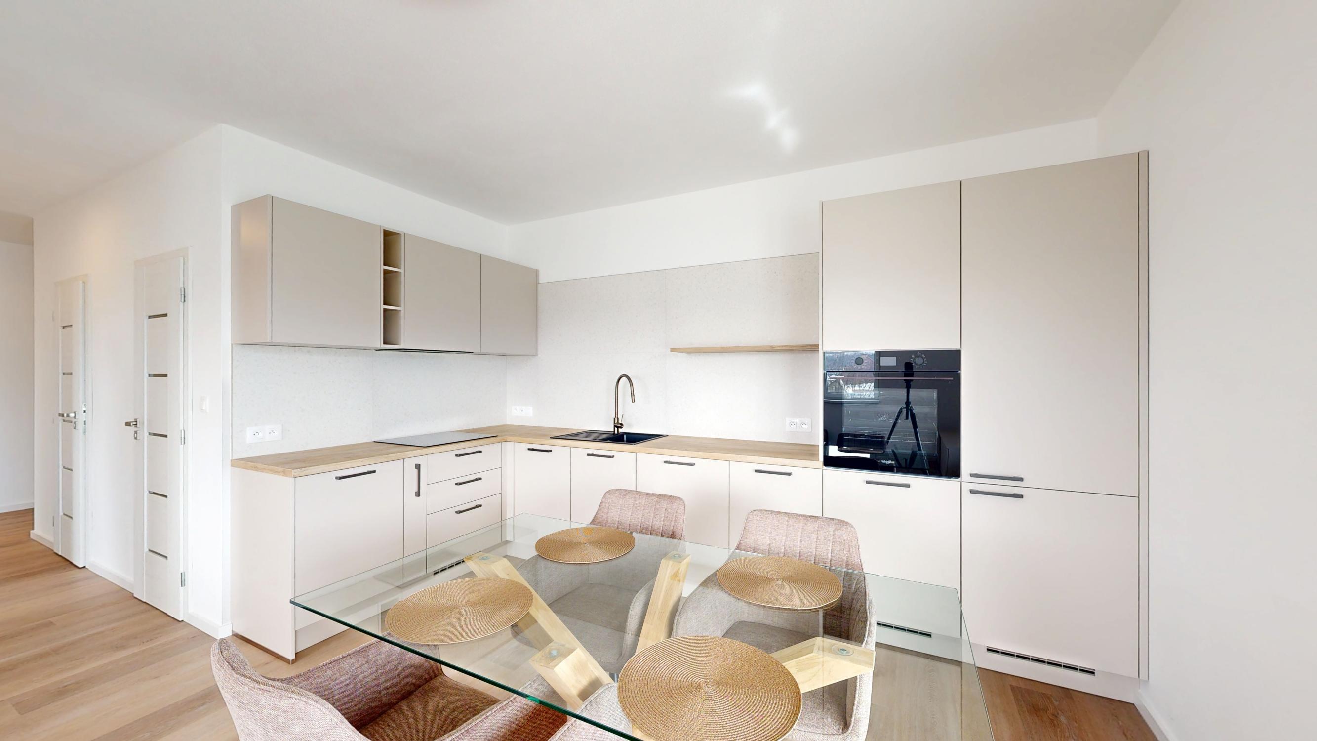 Na prenájom, 3 izbový byt Mojš, RES Group