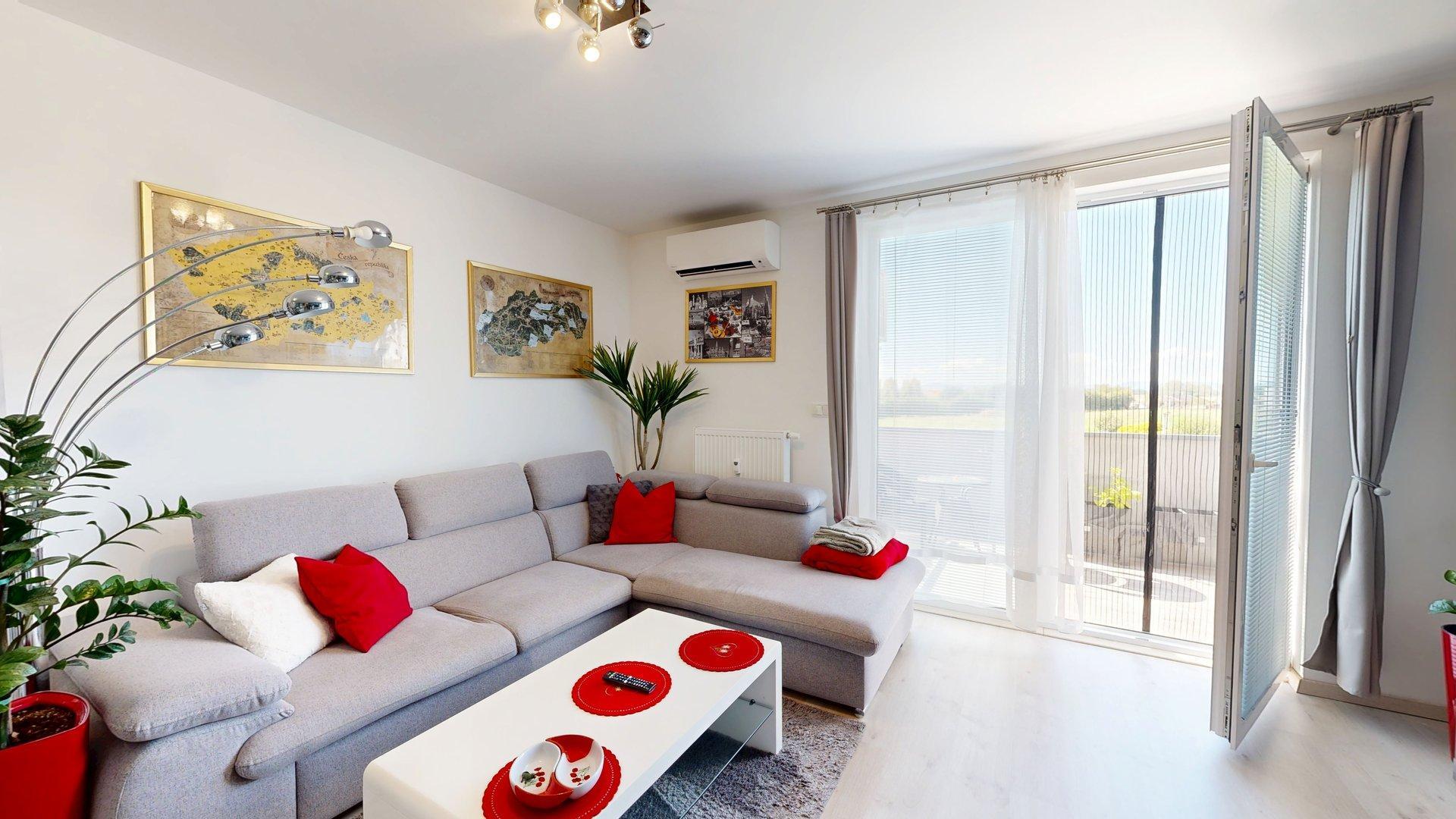 Na predaj, 5i rodinný dom, Rosina 520 m2, pred kolaudáciou