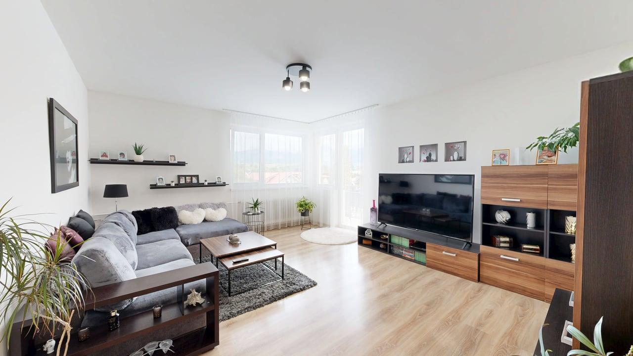 Na predaj, Rodinný dom, Rosina, 6 izieb, 400 m2, RES GROUP